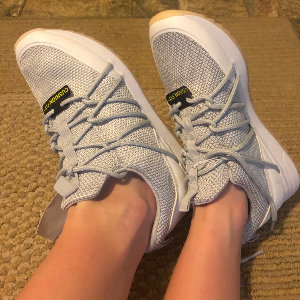 Champion Sneakers 👟